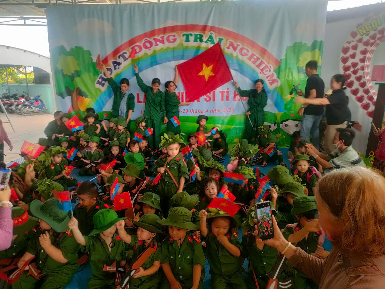 Chụp hình lưu niệm